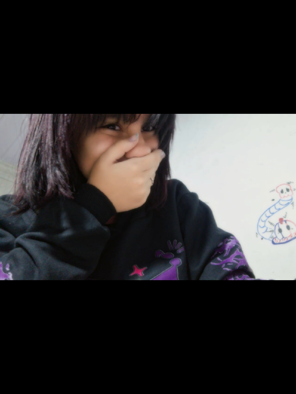 @𝘌𝘷𝘦! ᵈᵃʳᵃ'ˢ ᵍᶠ 🎀ೄྀ܀༅