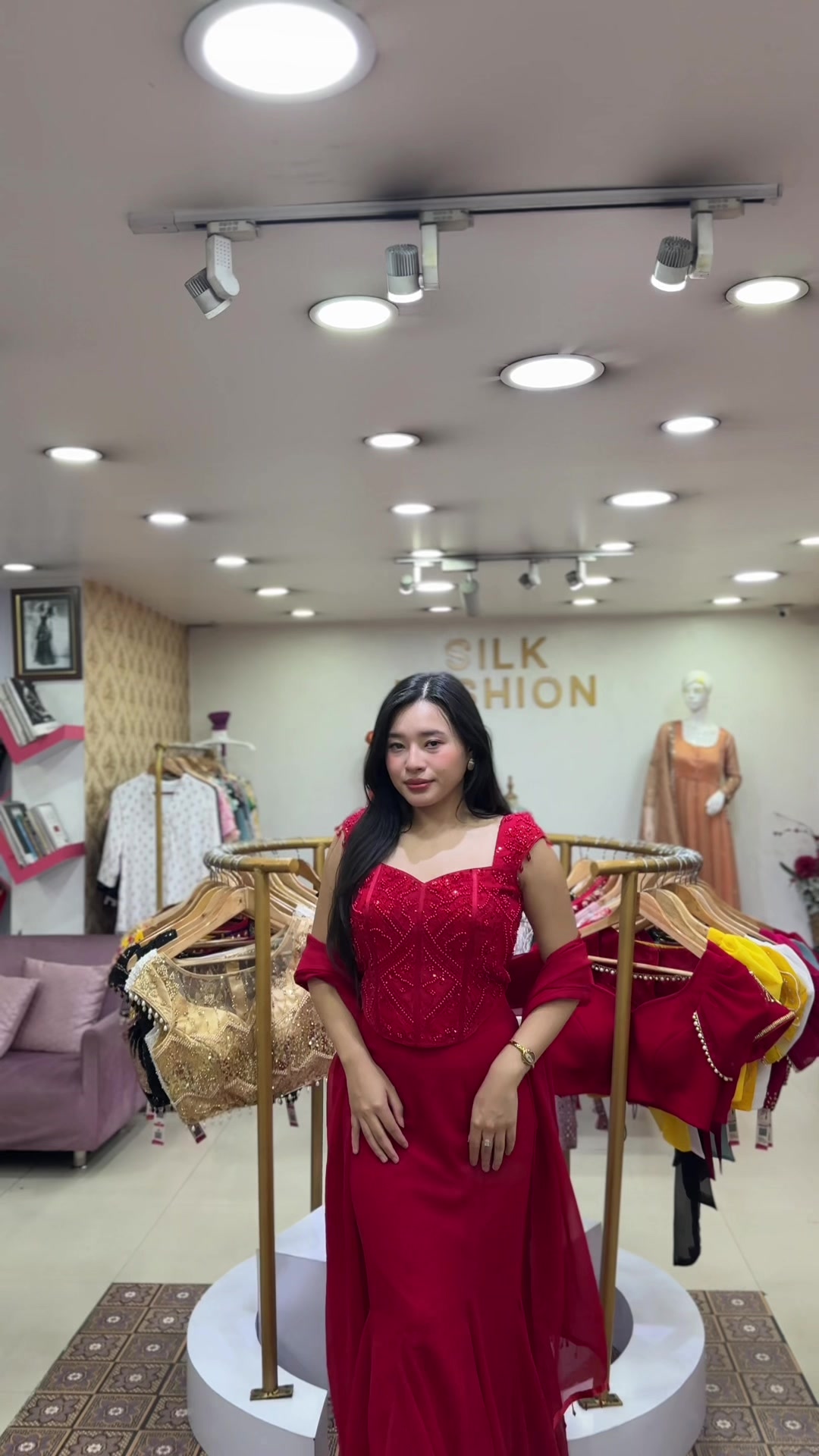 @Silk fashion