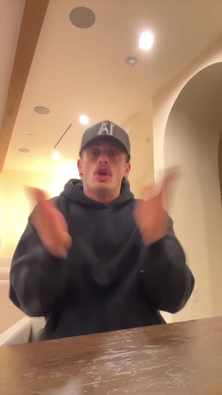 @Z