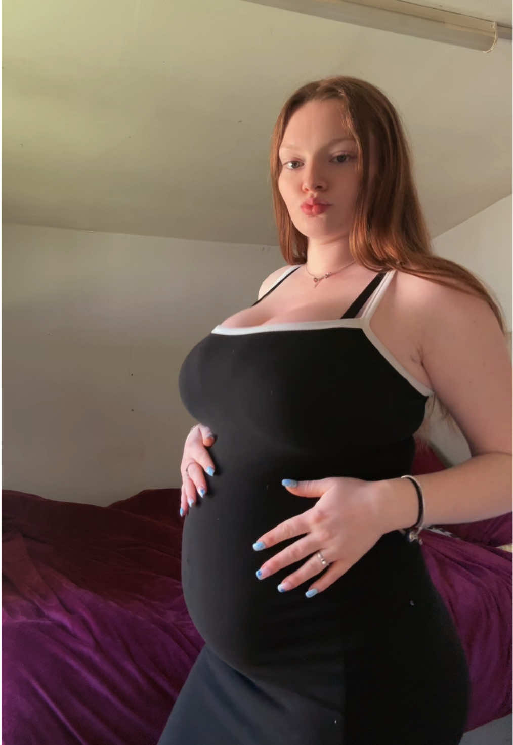 @Boobsss.