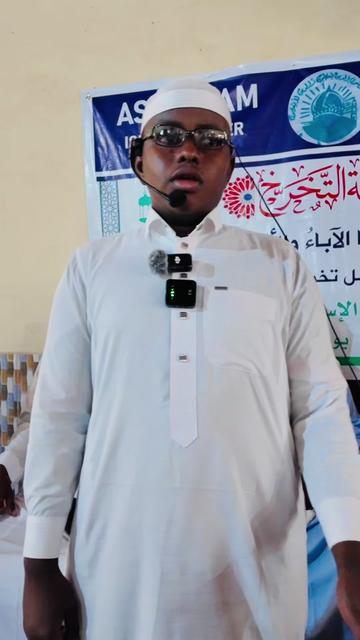 @Mohamed Baaruud Hussein