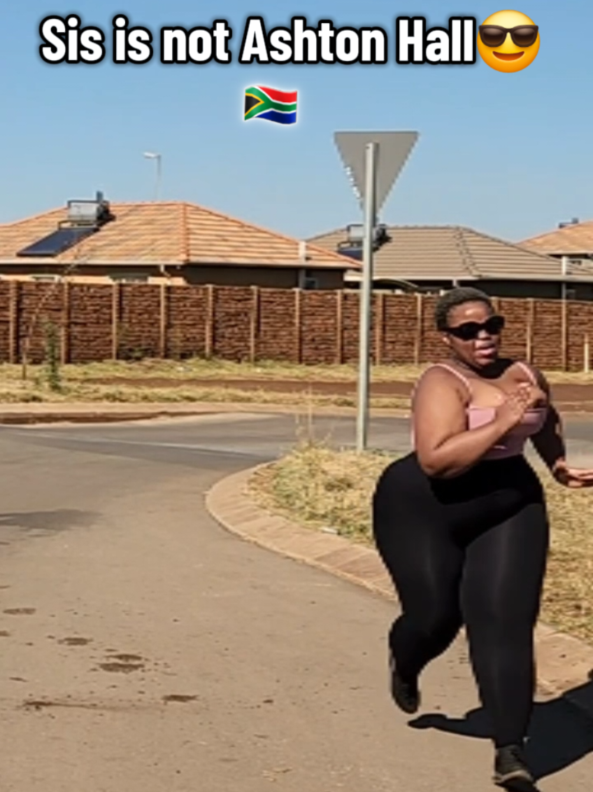 @Kat N |Plusize Fitness Babe💋