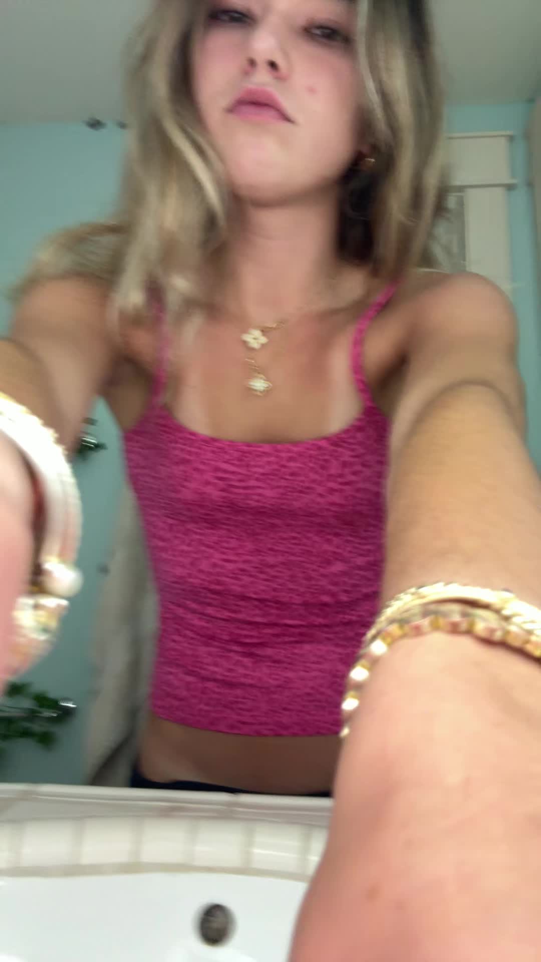 @🥰