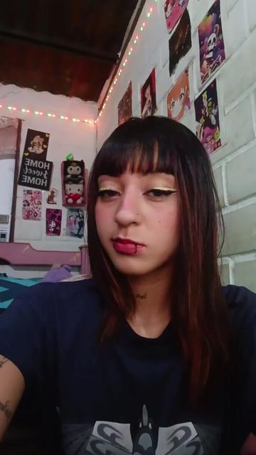 @Anniee💘