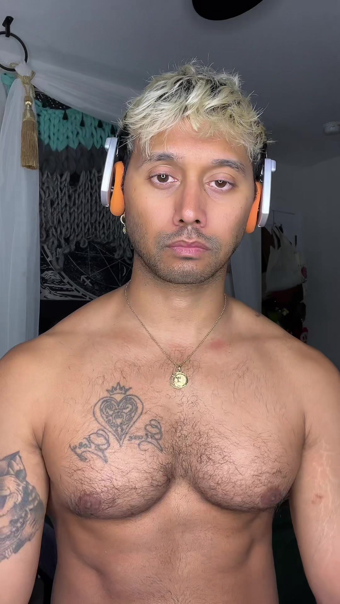 @Pbnjonny