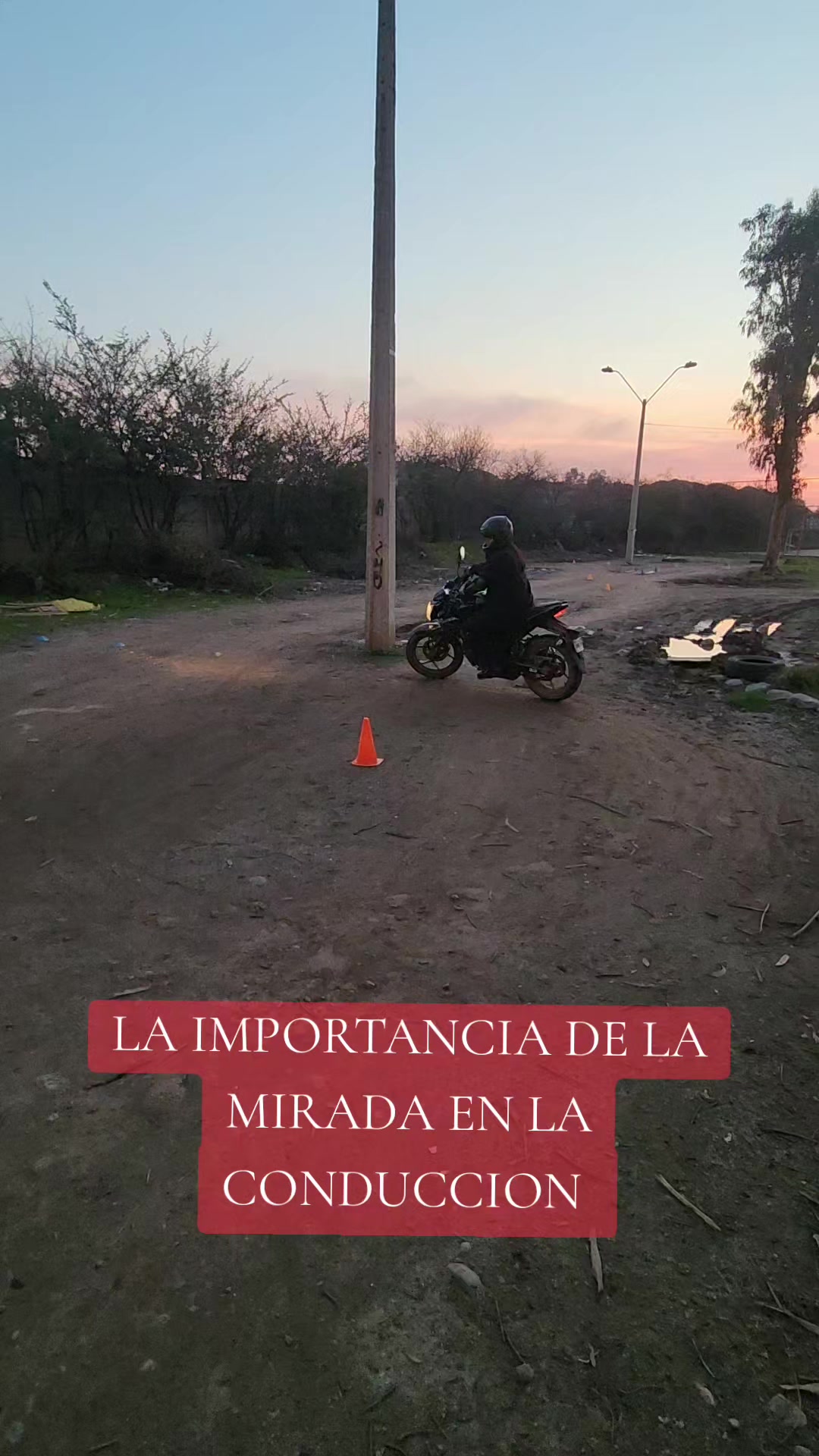 @CLASESDEMOTO.GIXXERMANIA