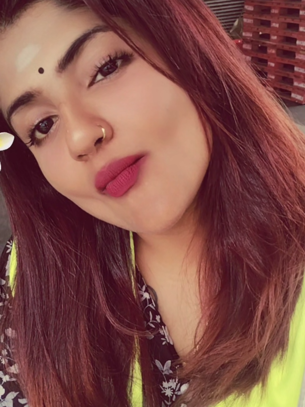 @𝓢𝓪𝓻𝓪𝓼 𝓒𝓱𝓮𝓵𝓵𝓸 💕