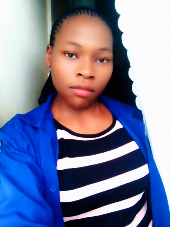 @Dee🍭