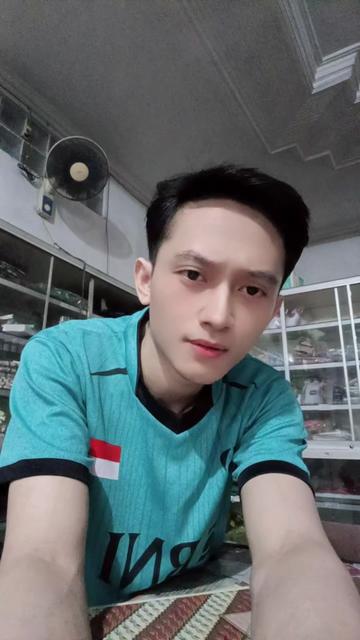 @Den baguss🐇💦