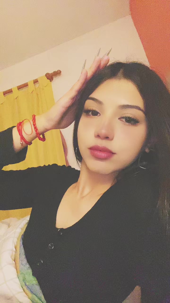 @valeeeeeen🦋
