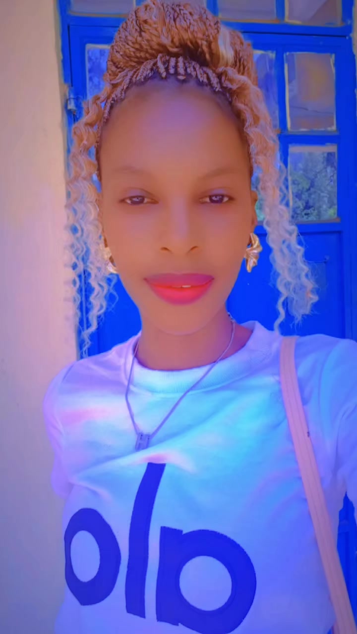 @️Kiki💫