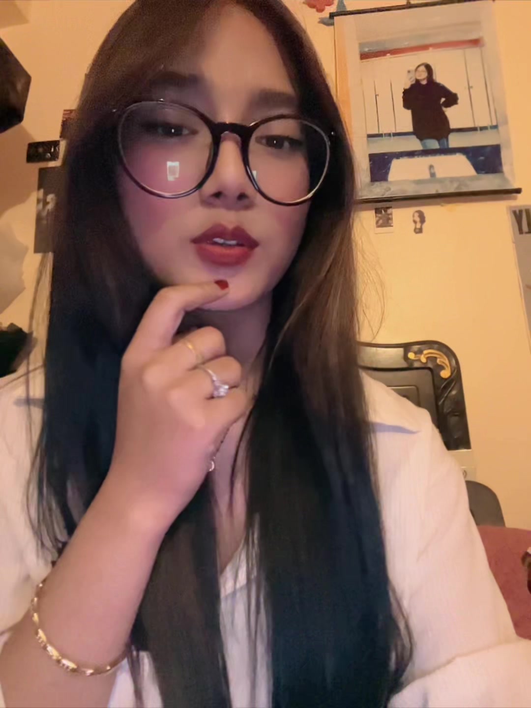 @whos_nilima