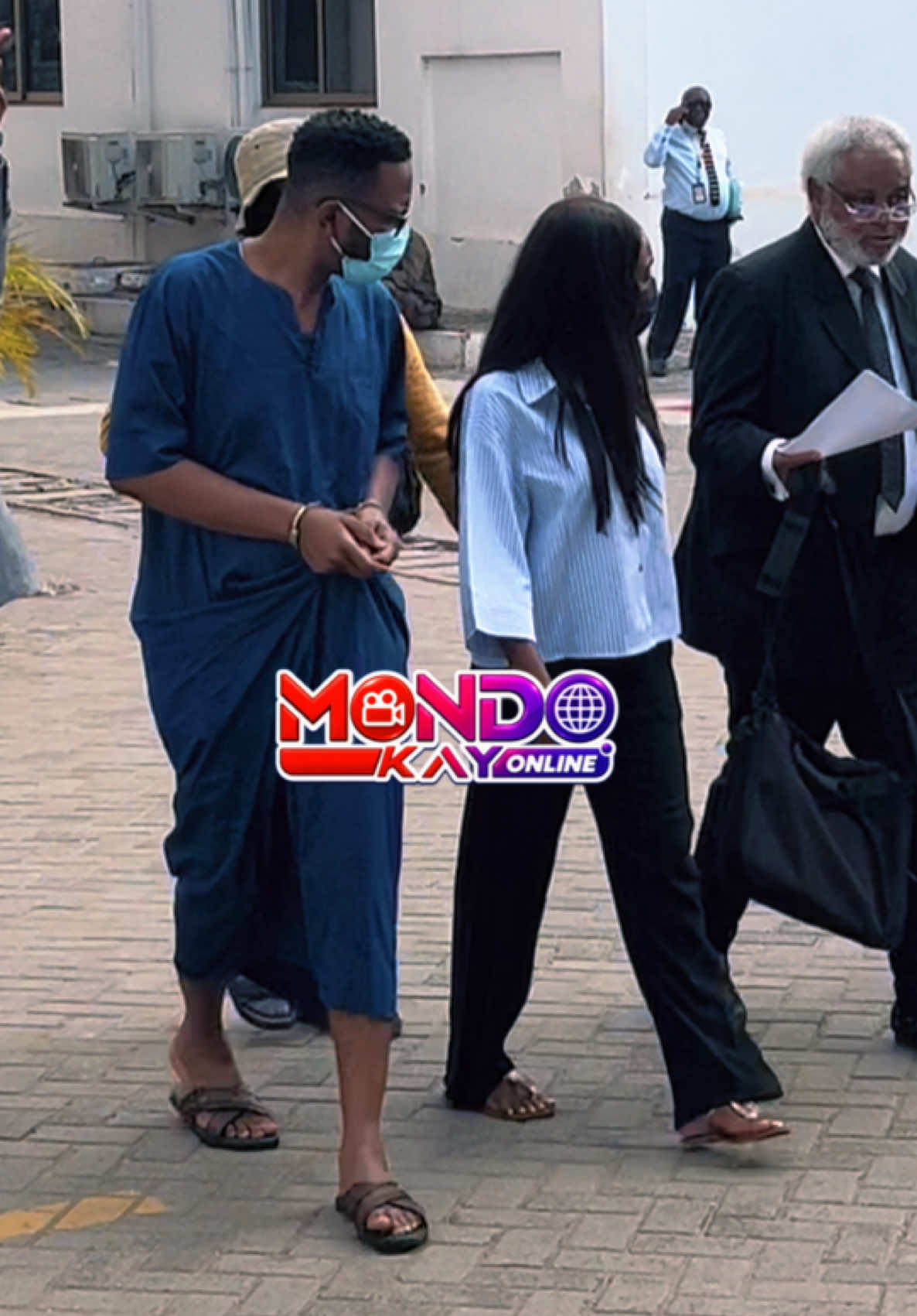 @Mondo Kay Online