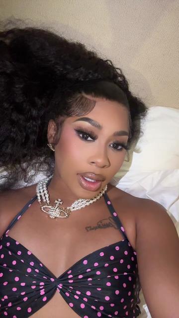 @dee__.18