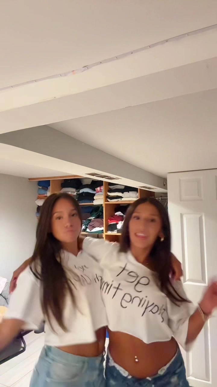 @Renata