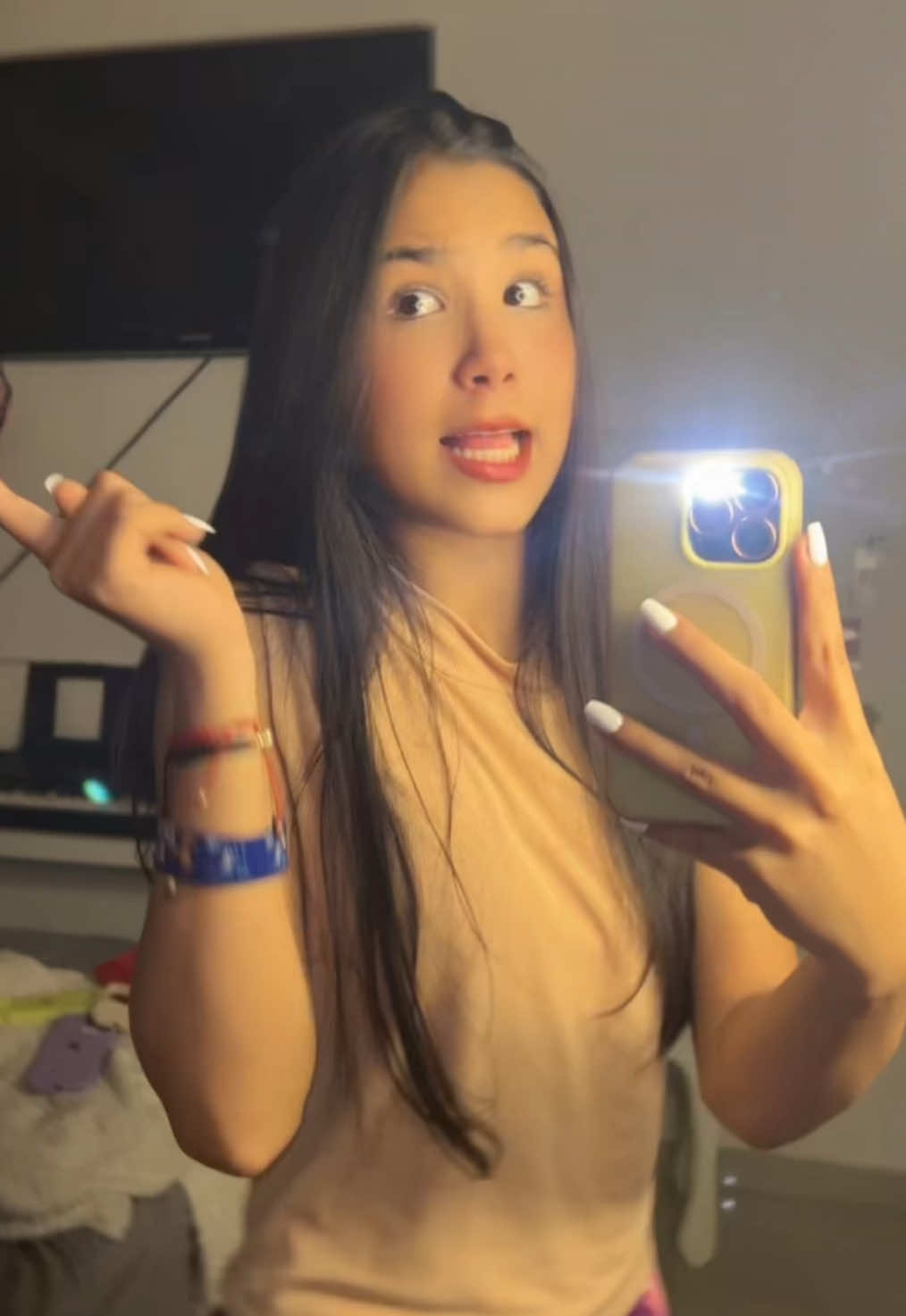 @Ivanna Ayala 🎤