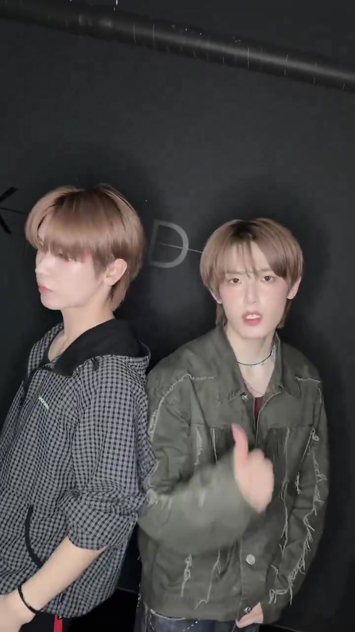 @š±JUN&JUNILš