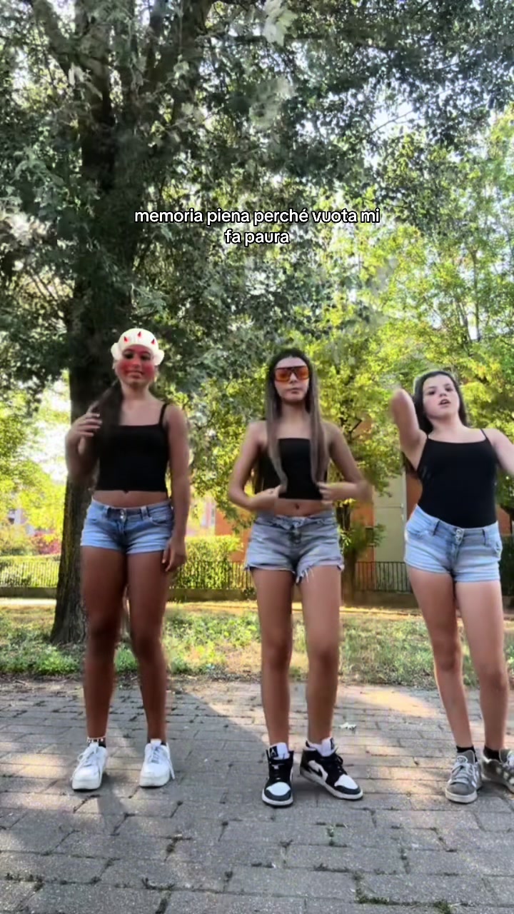 @𝟐𝟎