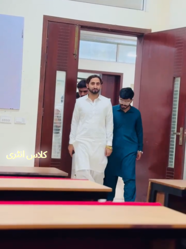 @👑 سردار basit چانڈیو🦅