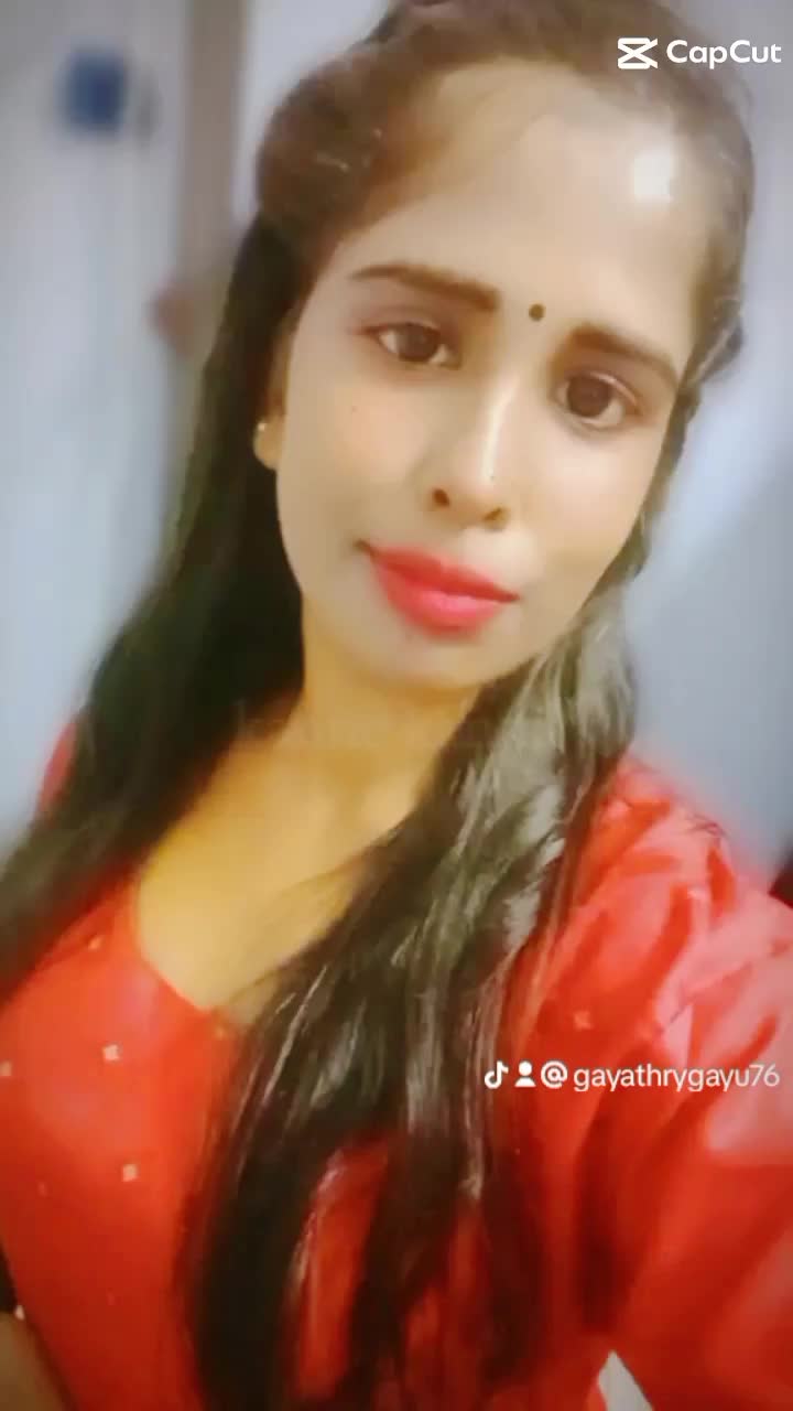 @🌺 Gayathry ✨Gayu 💫76🌺