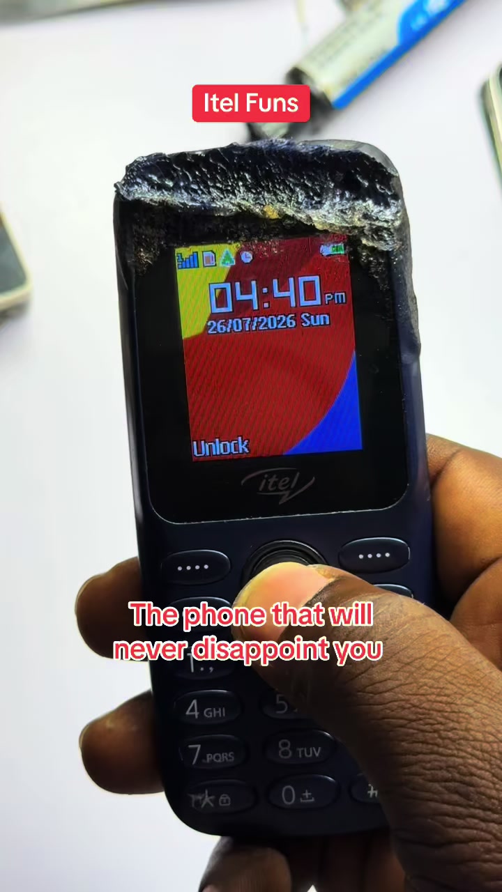 @Julius Phone Service