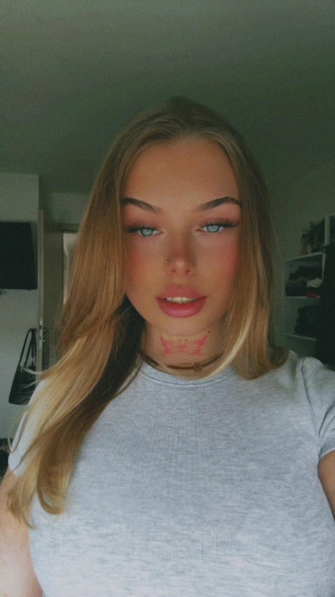 @Vivi
