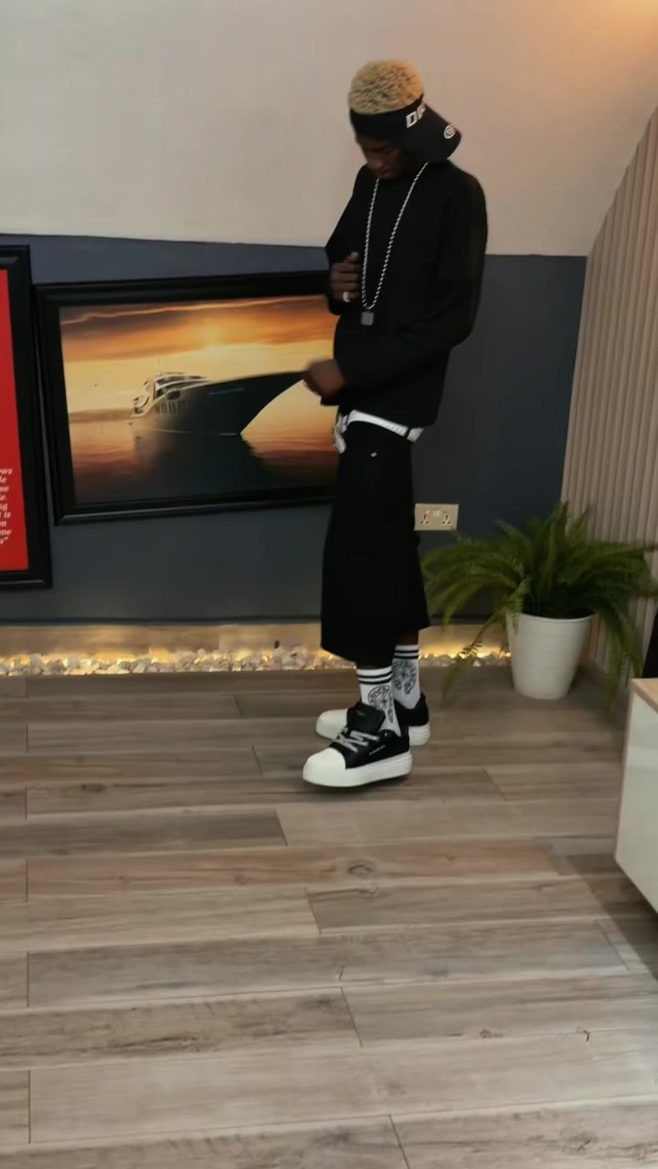 @𝙈𝙧.𝙎🤵🏾