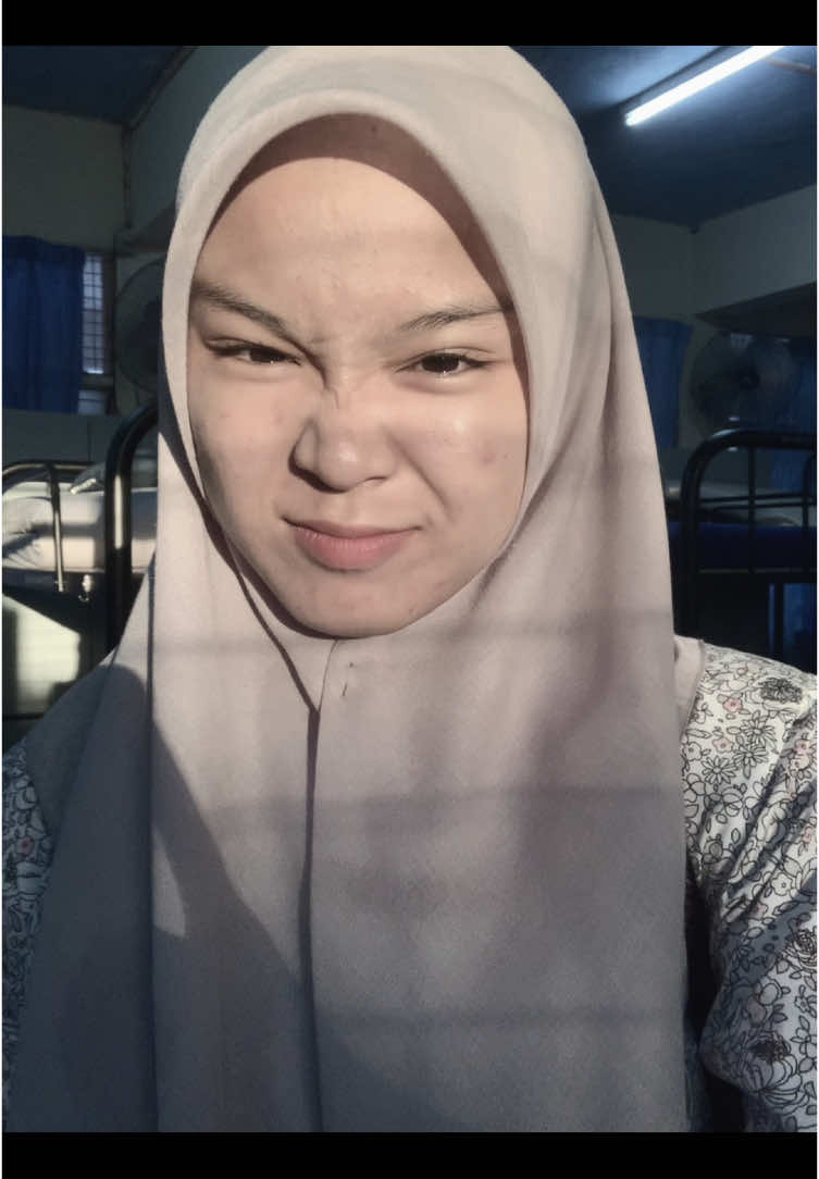 @y4ni3