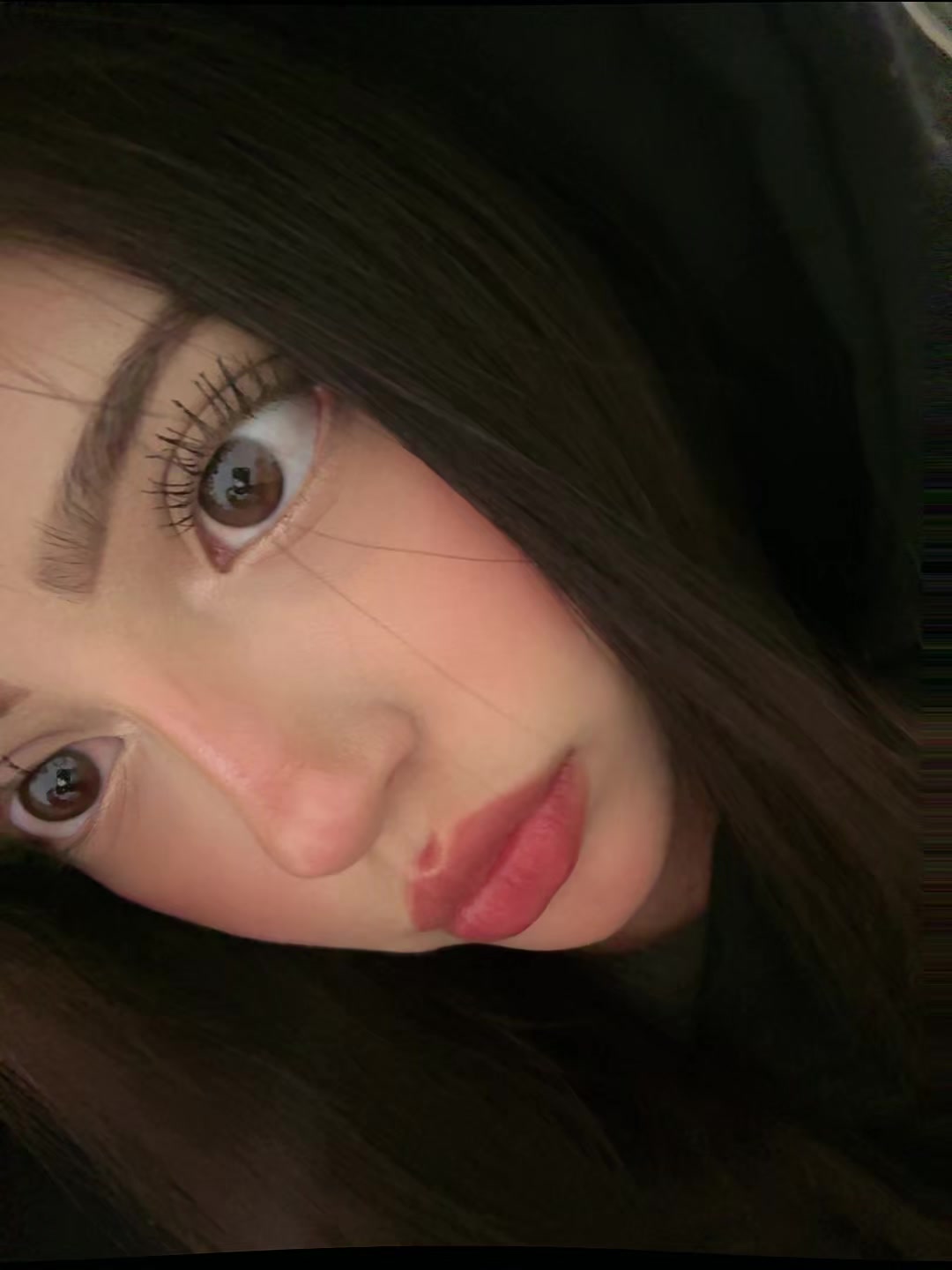 @𝒶𝓁𝒾 🍒