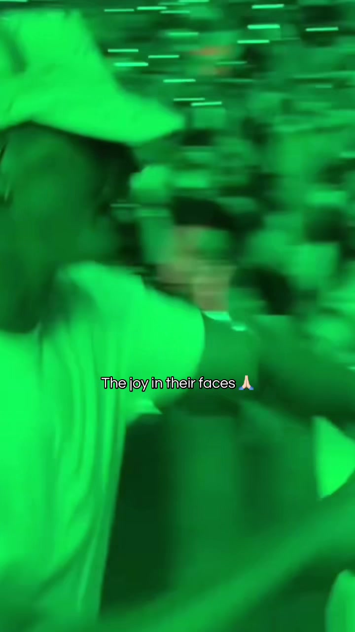 @Forrest Frank Fan Page