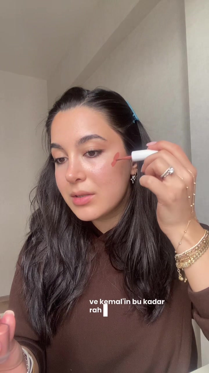 @Hazal Akdoğan