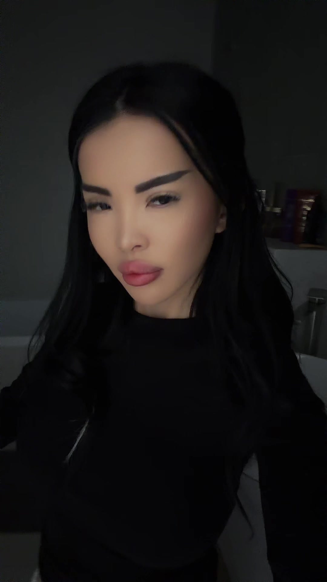 @Мадмуазель Генрих