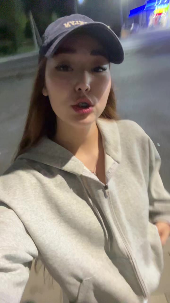 @ayauzhanim
