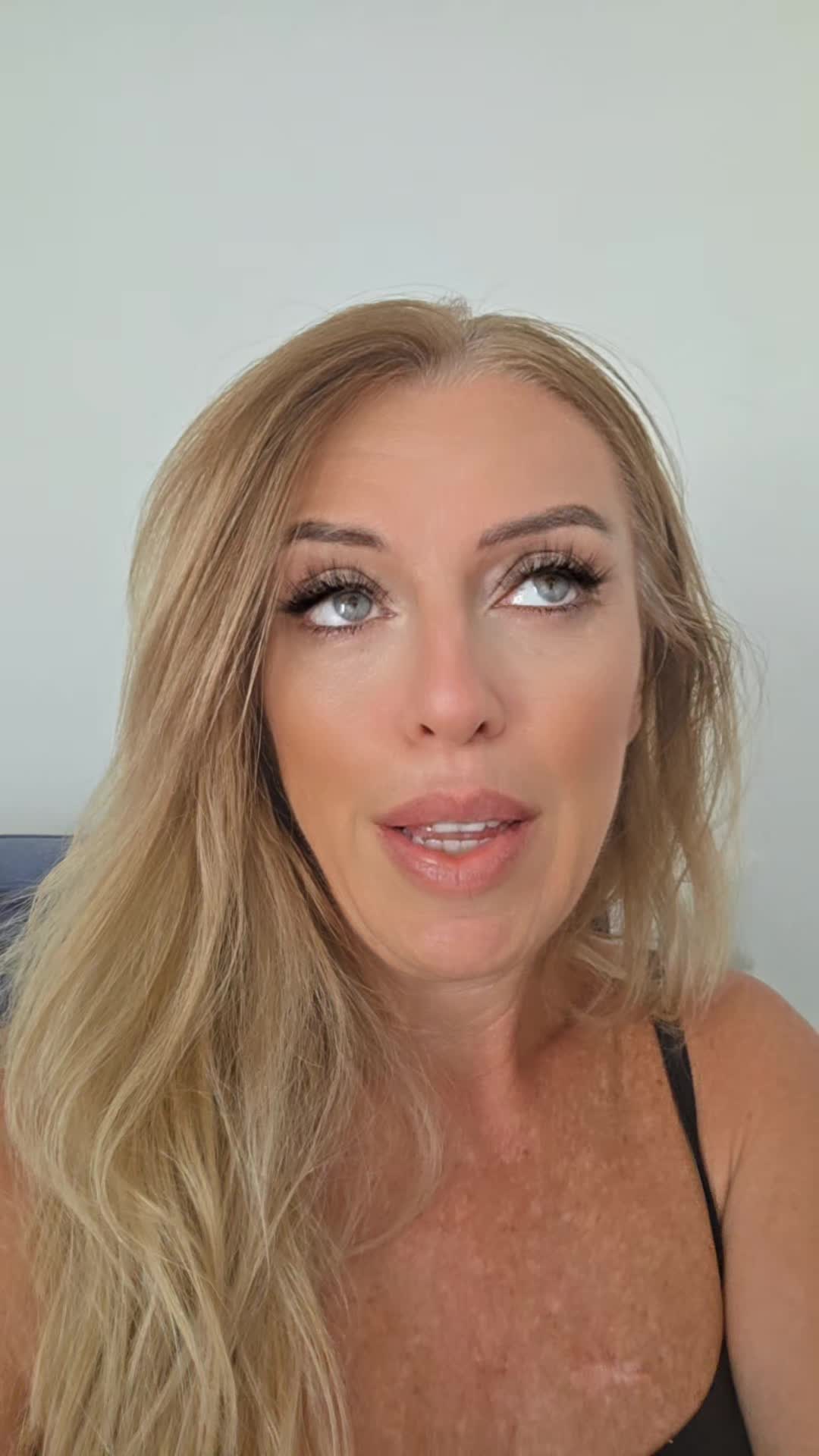 @caorí