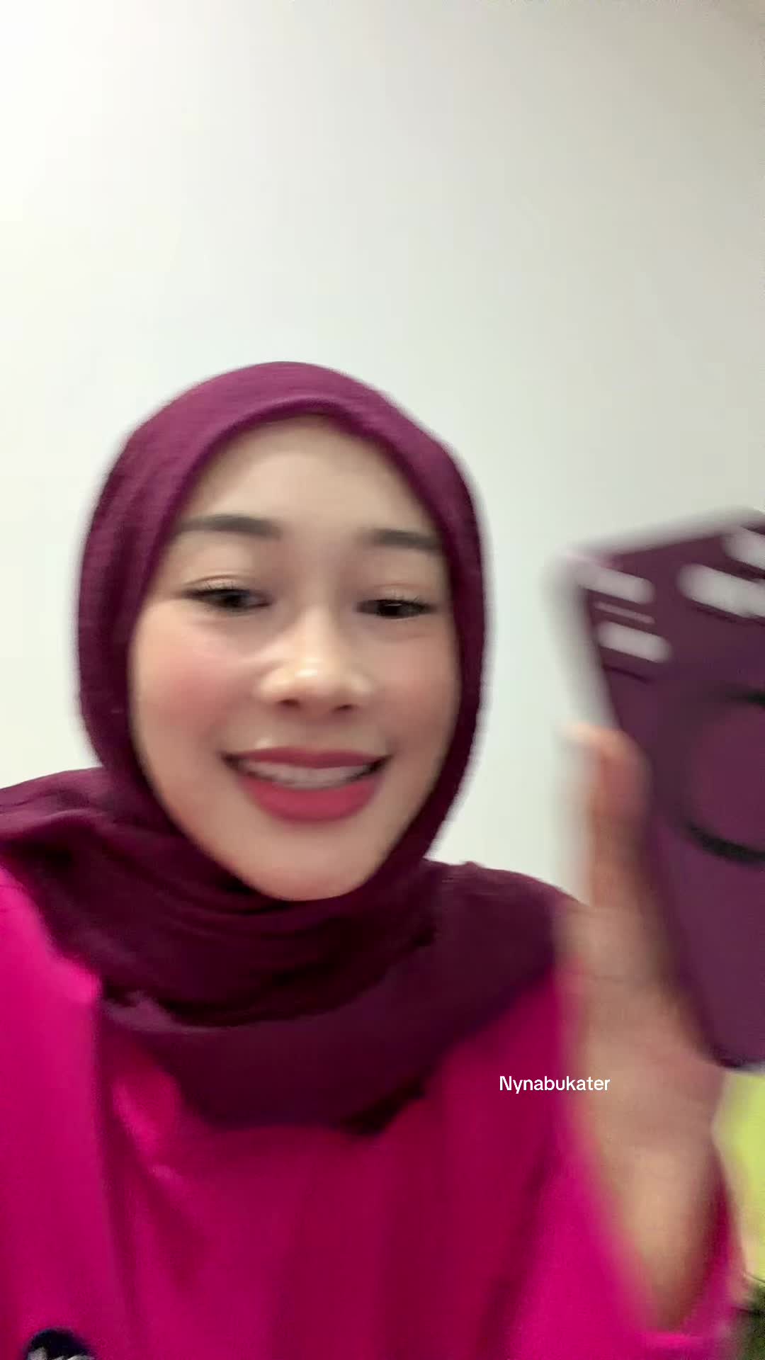 @Nynabukater