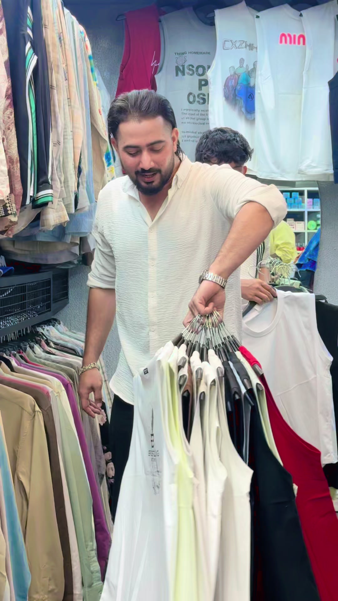 @AG HUB GARMENTS