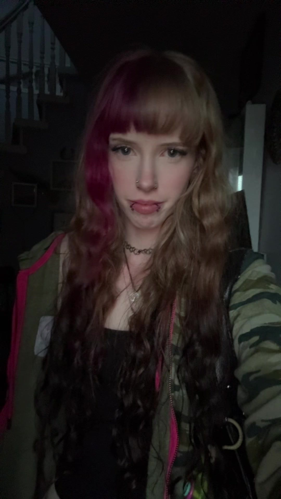 @v