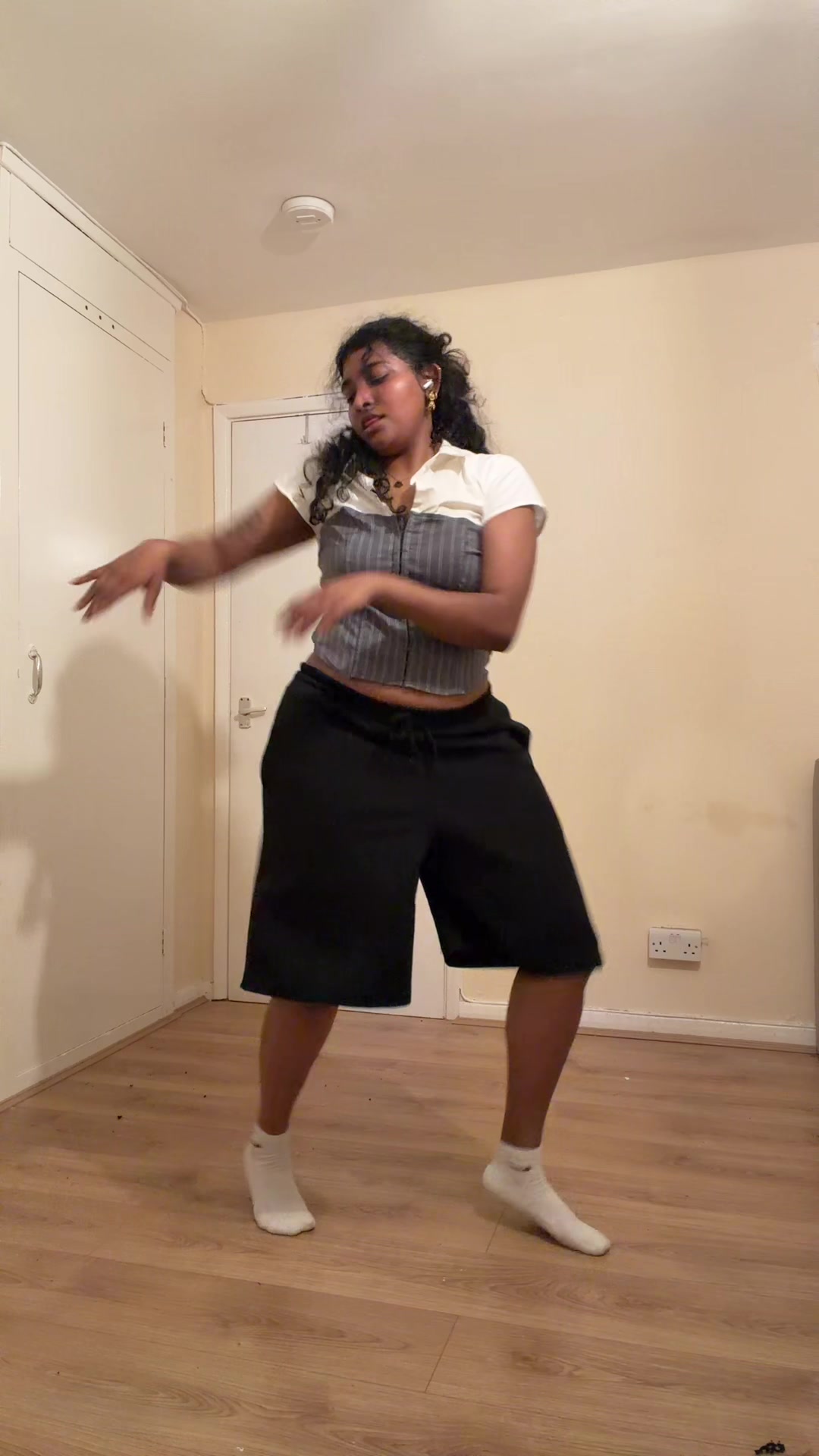 @Puhalini