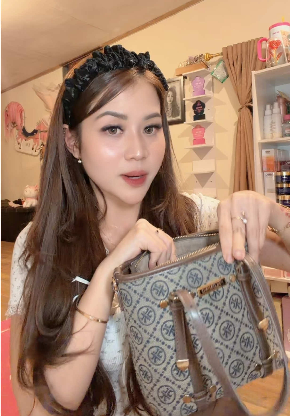 @ebbii