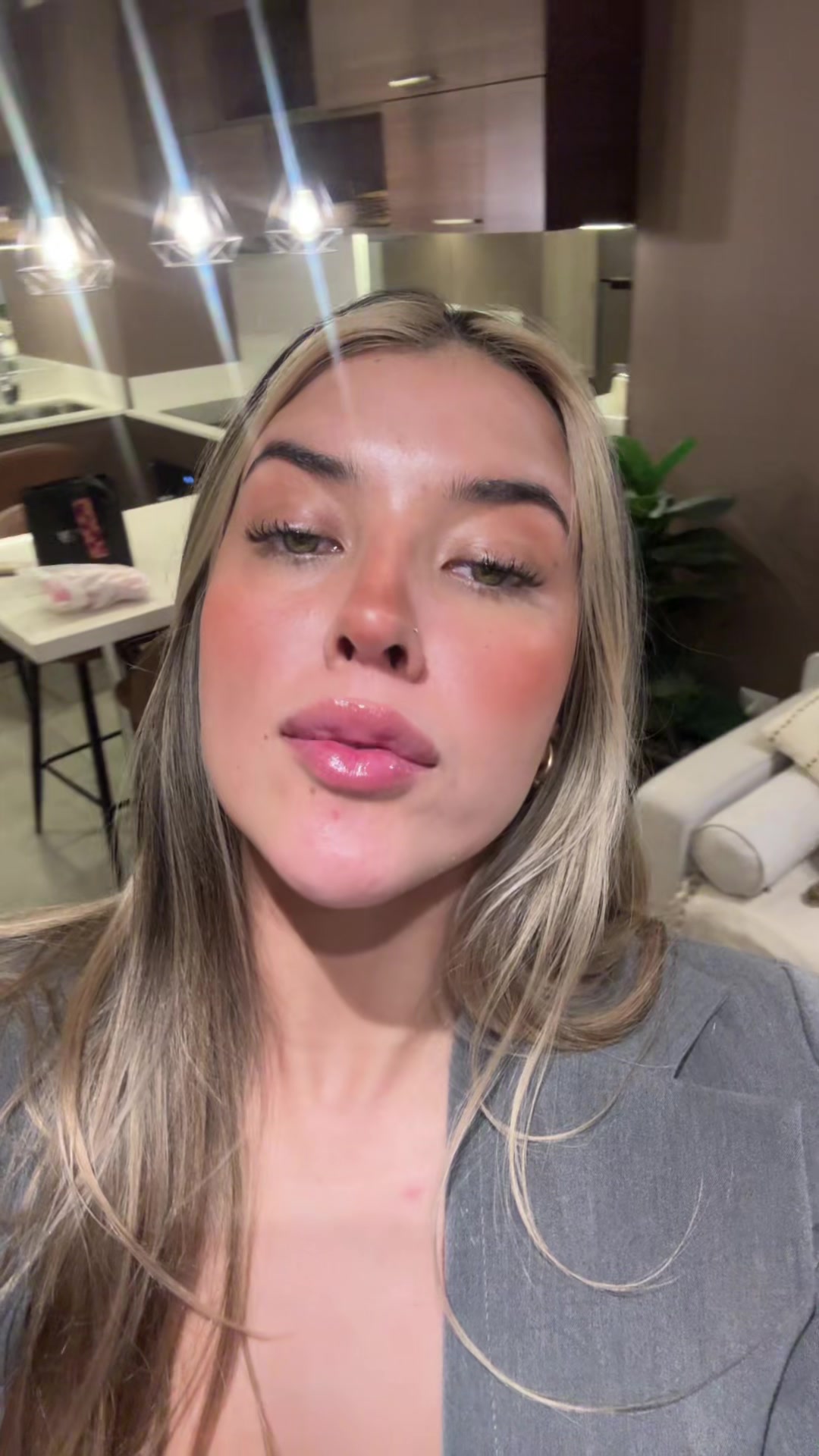 @valentinasanllehi