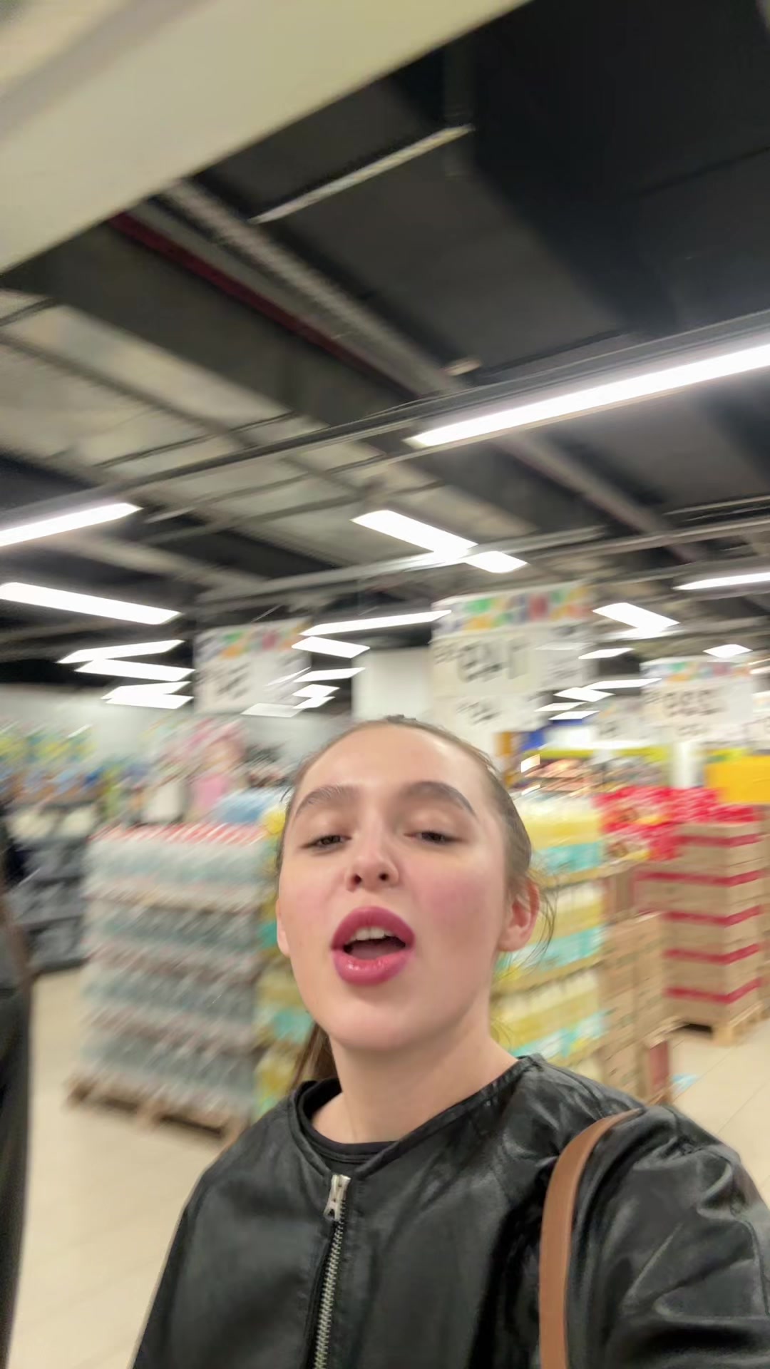 @Варюсик в трусиках