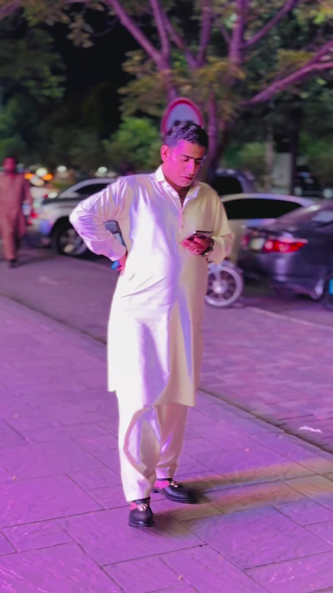 @Malik Mohsin