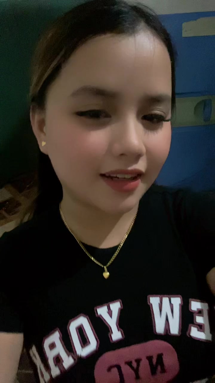 @shayna mae
