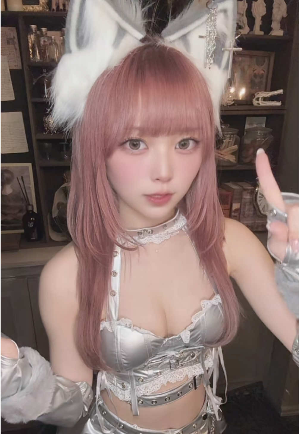 @おじぎ ねね