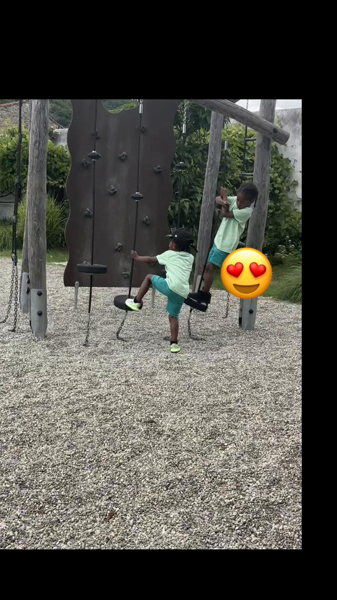 @QueenShainine97👑👸🏾R.A👑👸🏾