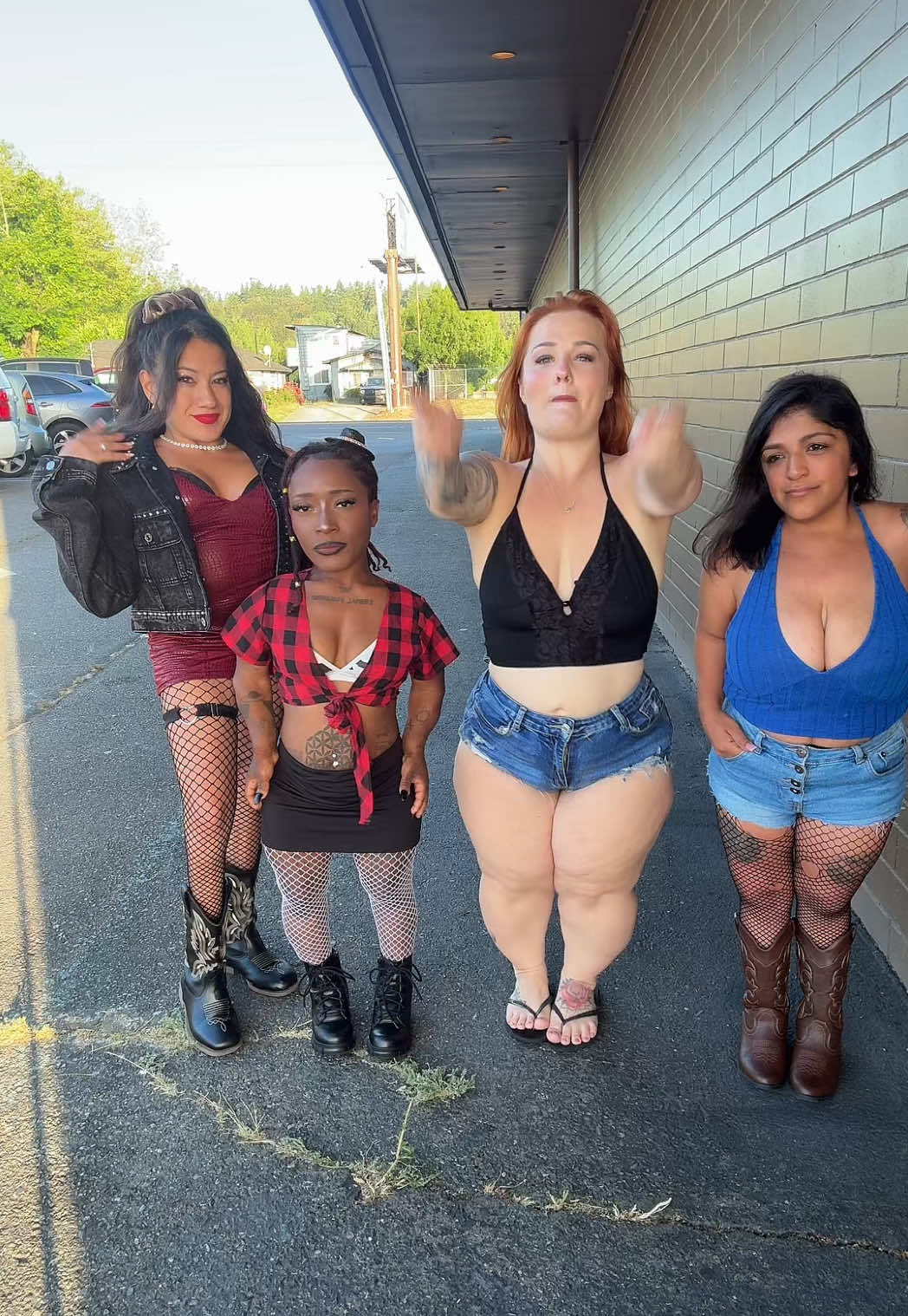 @lovelilahart