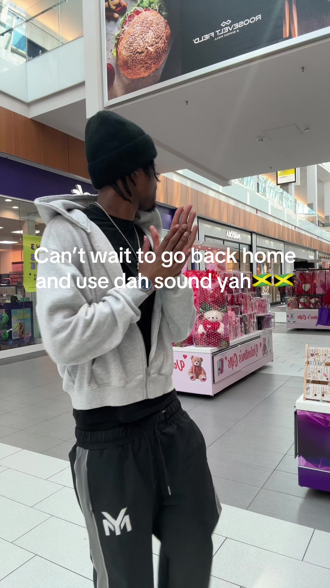 @_yaadmon_