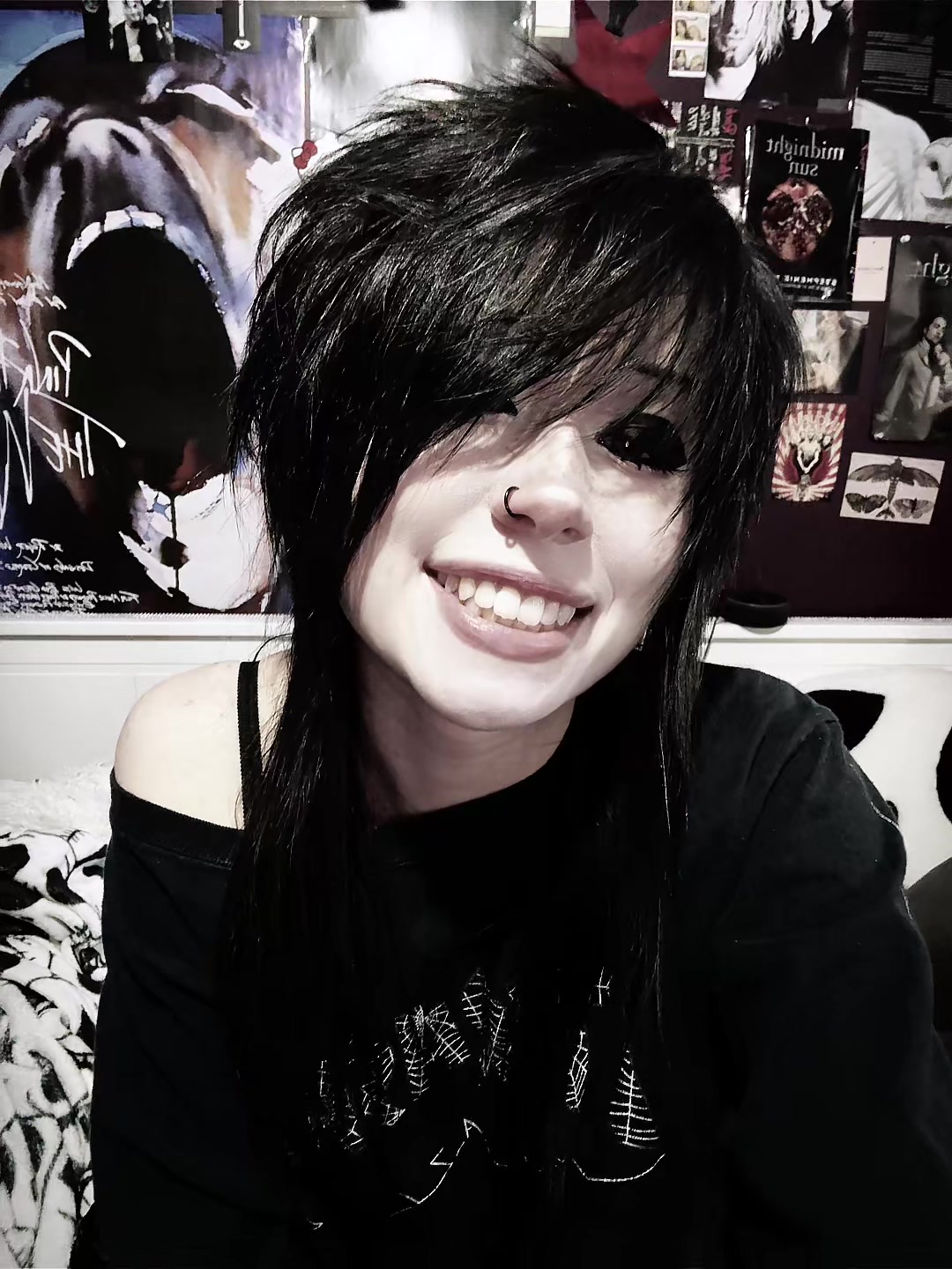@✞Al0n3W1thM3L0dy✞