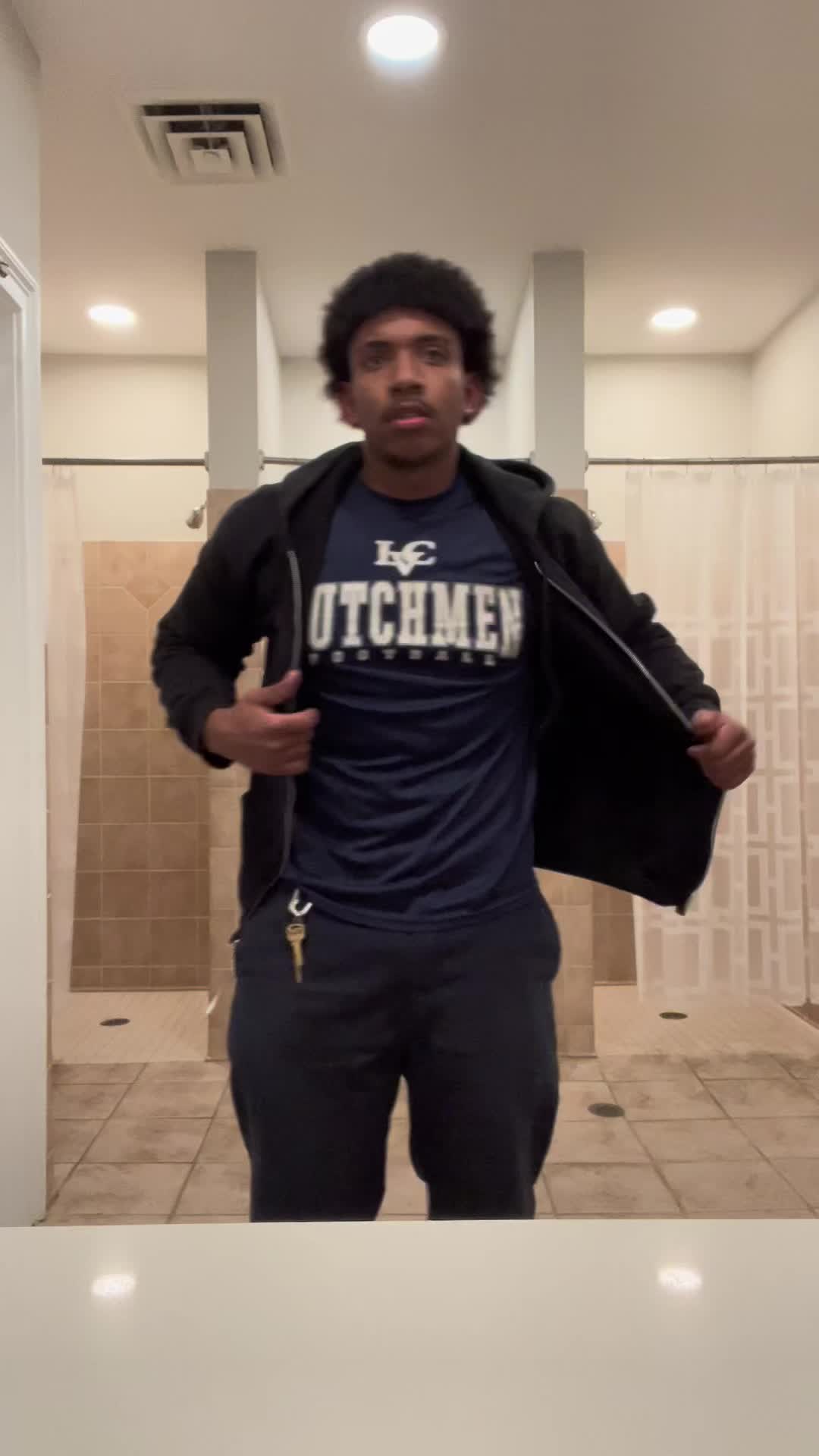 @Tr5v