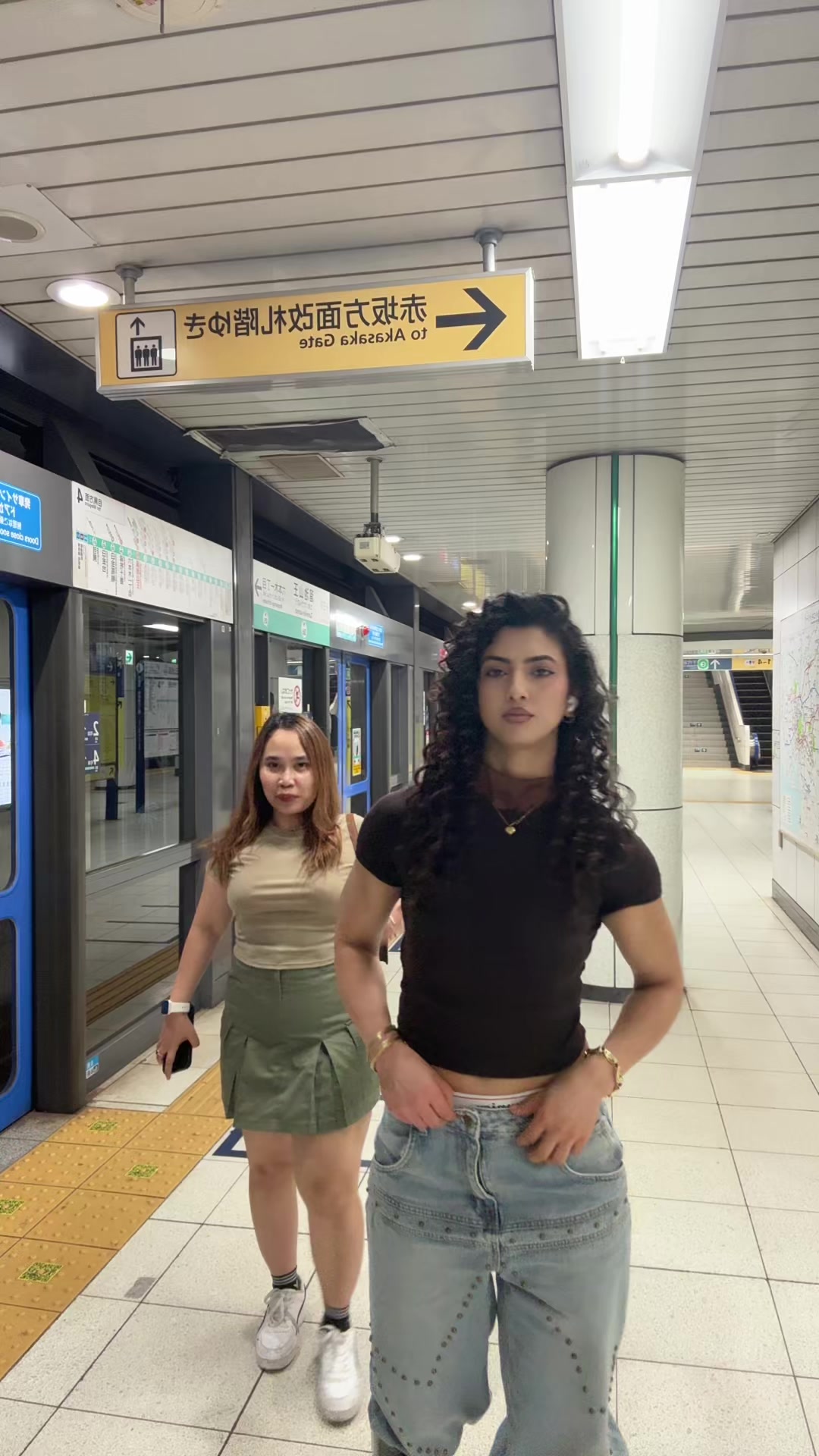 @🥥